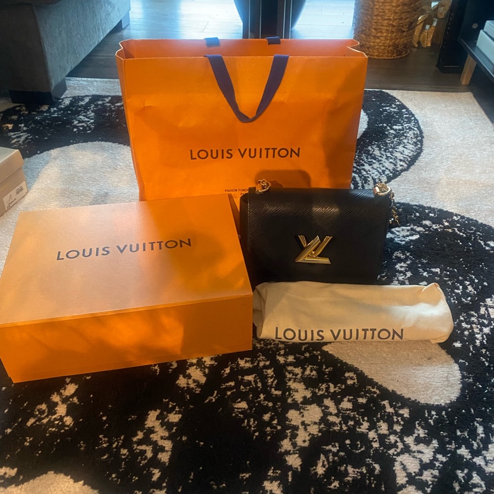 Louis Vuitton Twist PM